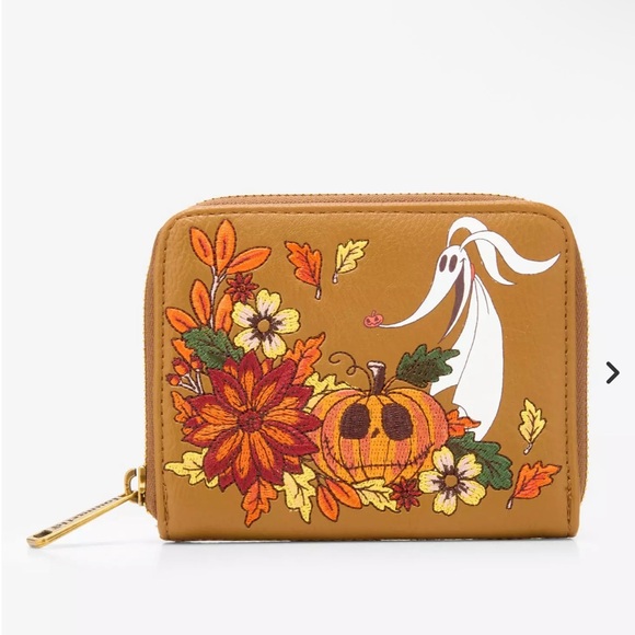 Disney The Nightmare Before Christmas Zero & Jack
Skellington Fall GITD Set - Picture 7 of 16